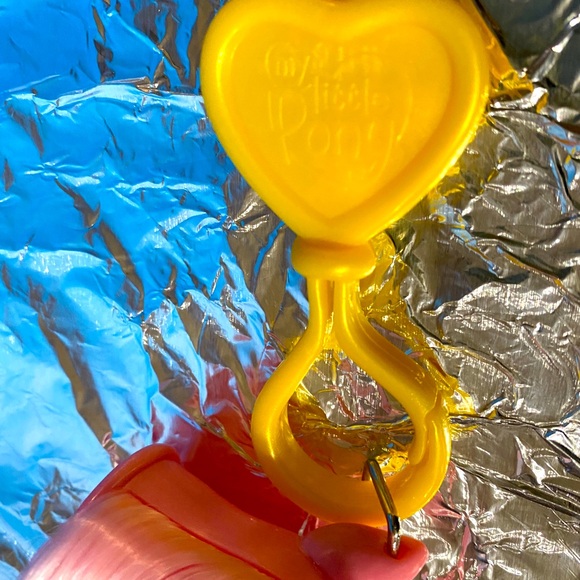 MY LITTLE PONY G3 VTG 2003 PINKIE PIE PONY HEAD CLIP ON POP TOPPERS OR KEYCHAIN - Picture 5 of 11